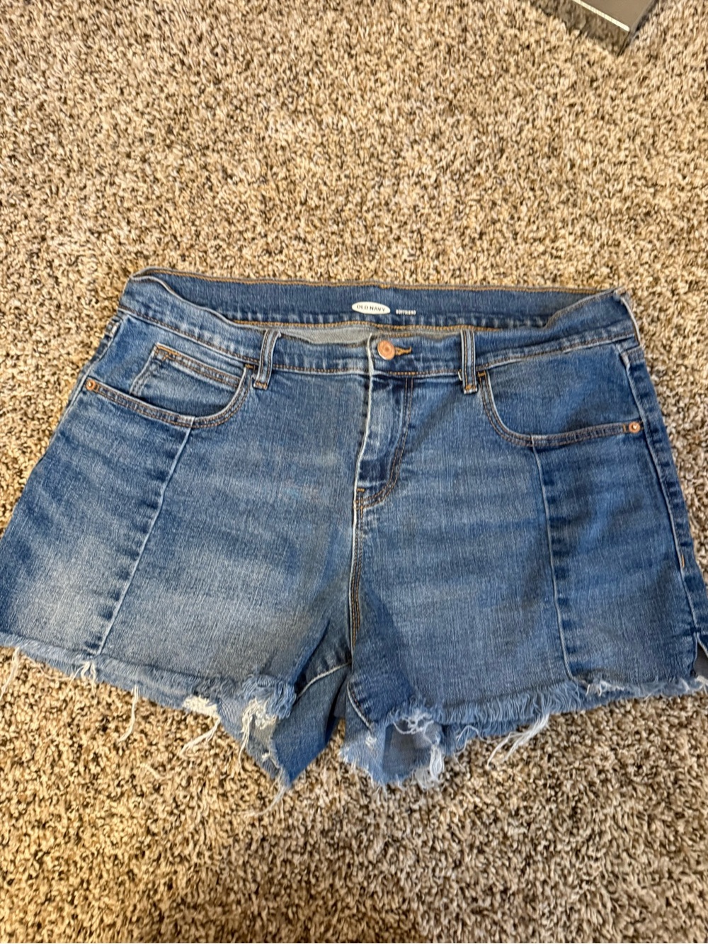 Old navy frayed hem jean shorts 12